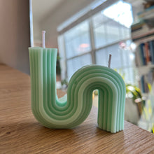 Load image into Gallery viewer, 555 candle